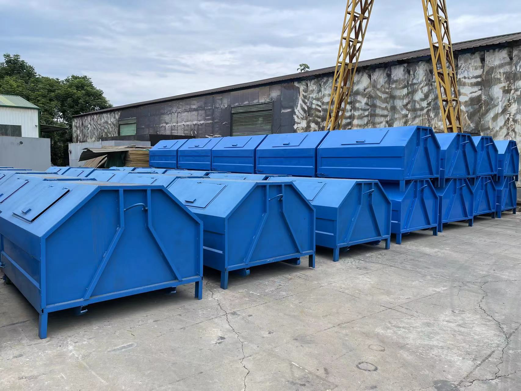 社旗县南阳恒坤环保设备生产垃圾桶